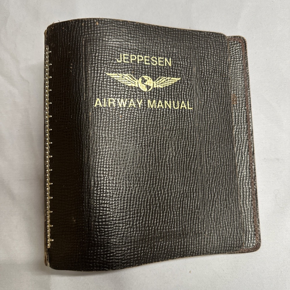 Vintage Jeppesen Airway Manual Brown Cowhide Leather 2" Binder 7 Ring Pocket 2